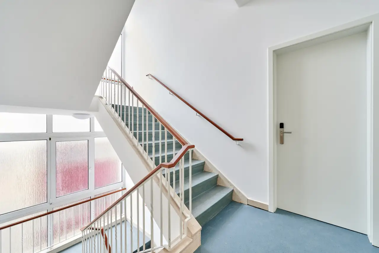 2021-03-04-stefes-bau-a-9080-01-am-wall-58-28195-bremen-_hmf3088-min