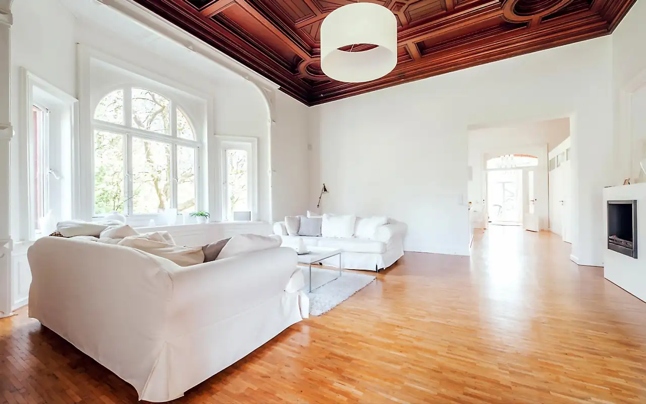 stefes-bau-projekt-entwicklung-bremen-hell-hohe-decken-stuck