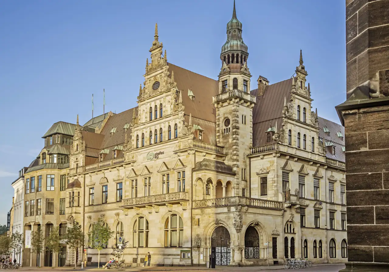 denkmalgeschuetztes-ehemalige-bankhaus